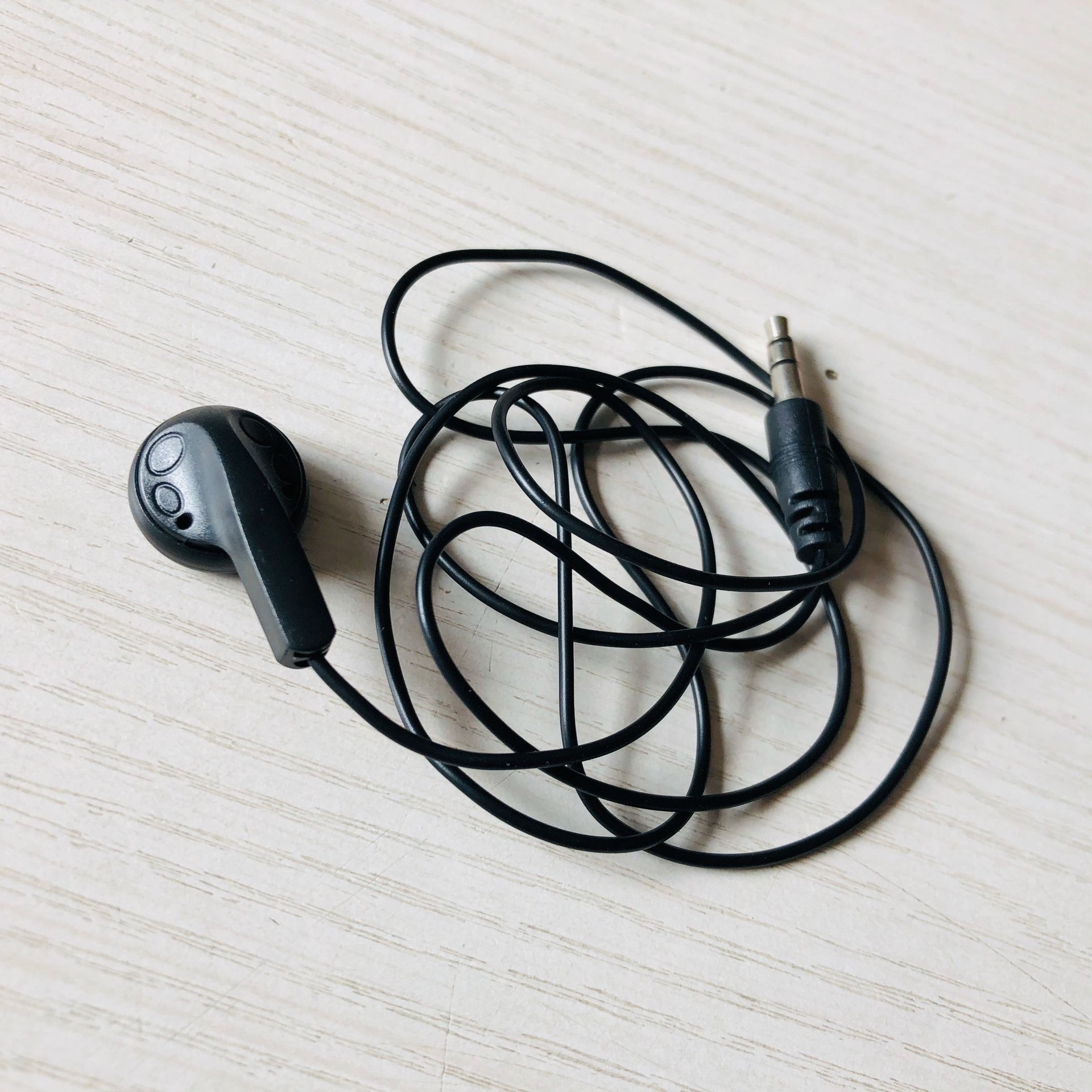 厂家现货单边耳机 3.5mm随身视听航空一次性低端通用手机耳机耳塞