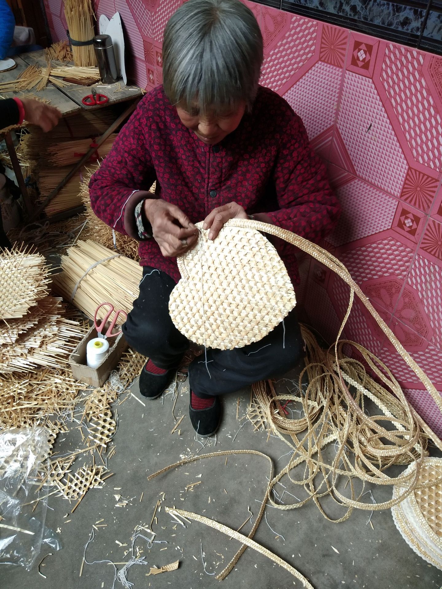 手工编织麦秆扇 手摇复古扇子 夏季老人驱蚊纳凉芭蕉扇蒲草宝宝扇