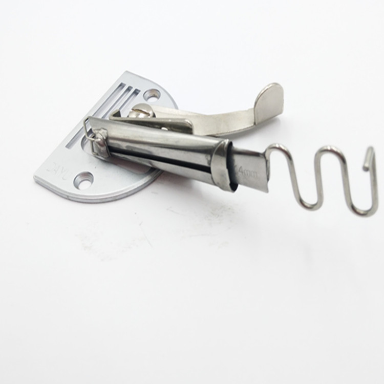 批发工业缝纫机零配件 同步车对折包边拉筒 皮革筒 厚料包边器