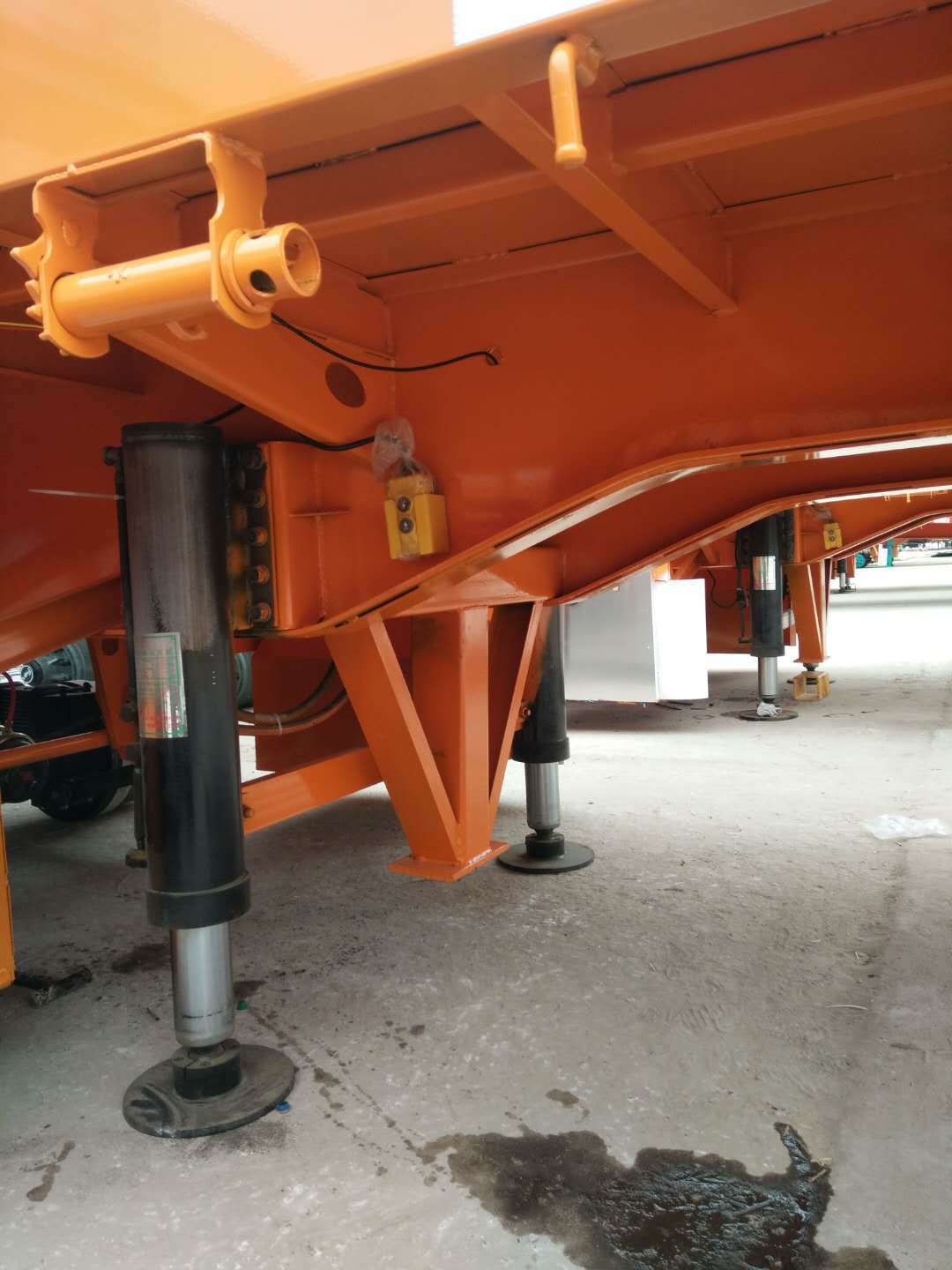 梁山锦建手动气动一体式液压支腿电动液压支腿液压单元空气悬架