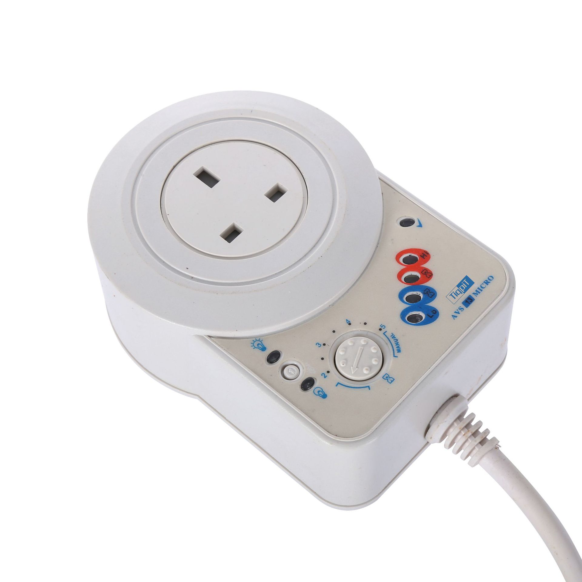 9813 220v 英式插头 电压保护器 浪涌保护器 冰箱保护器