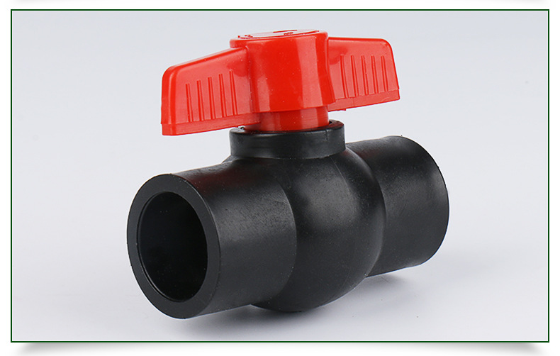 厂家供应 水暖管件pe全塑球阀 现货批发20-110多规格全塑球阀