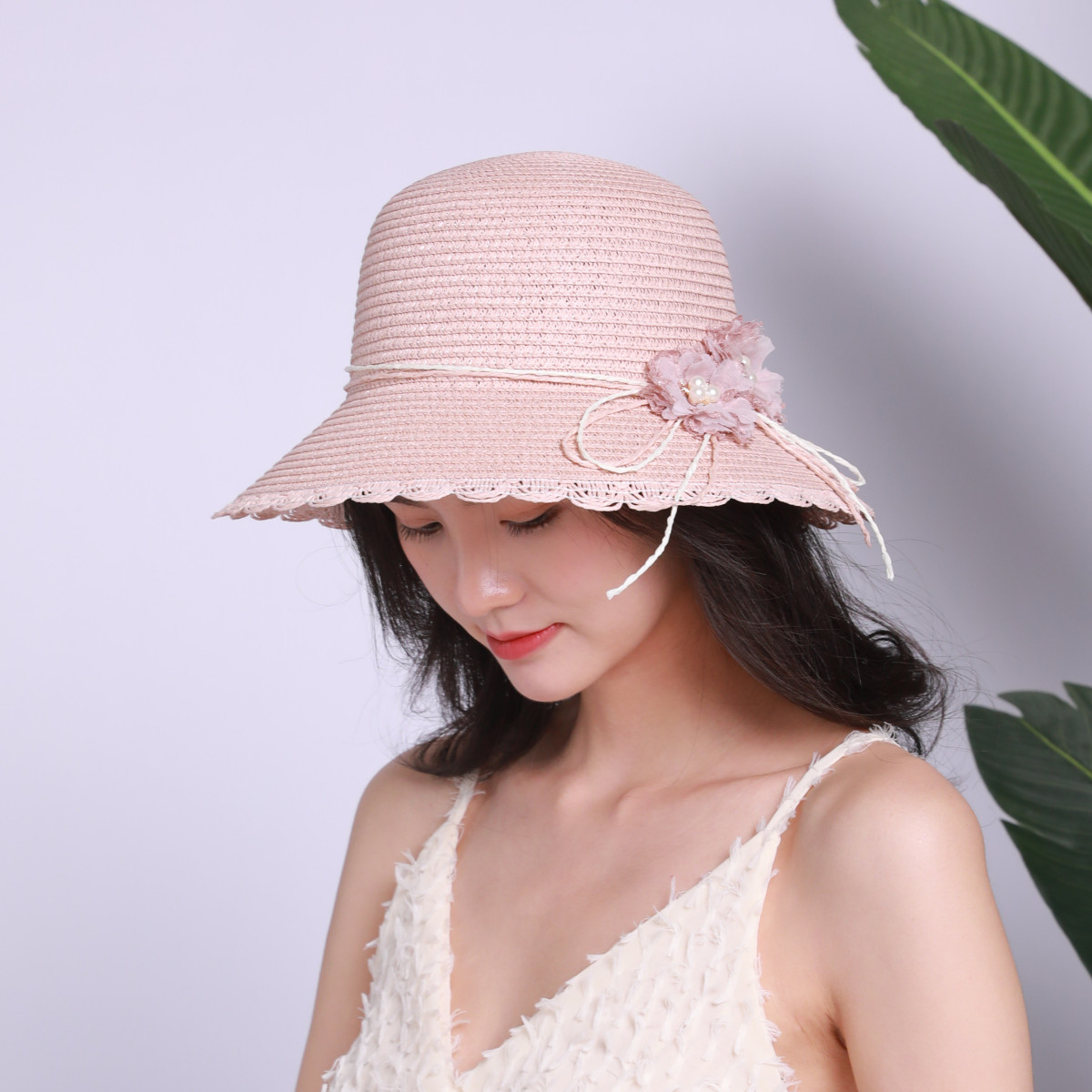 帽子春夏天女士草帽网纱花朵珍珠镶钻花盆帽防晒太阳蝴蝶结沙滩帽
