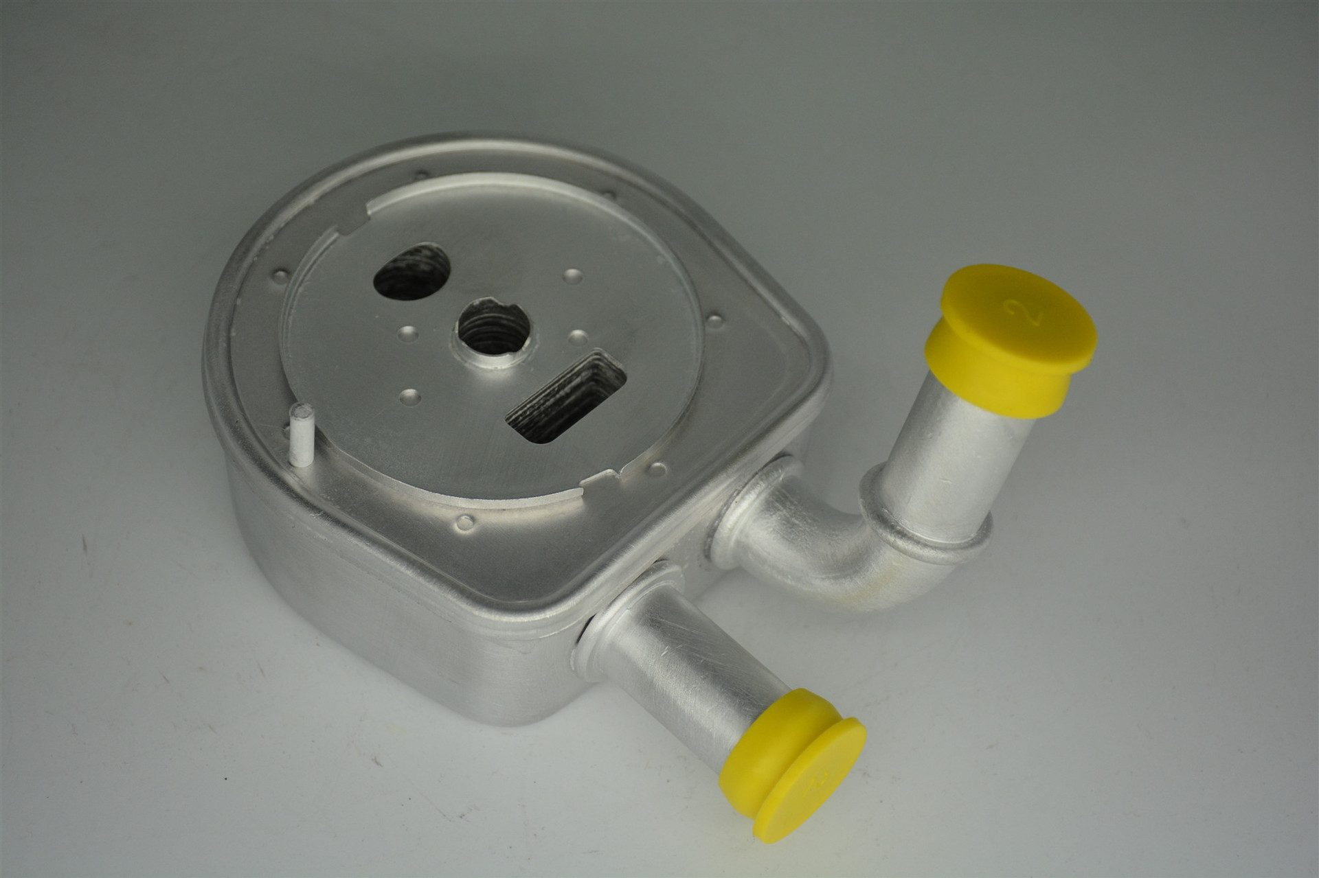 发动机机油散热器冷却器油冷器lf6w14700