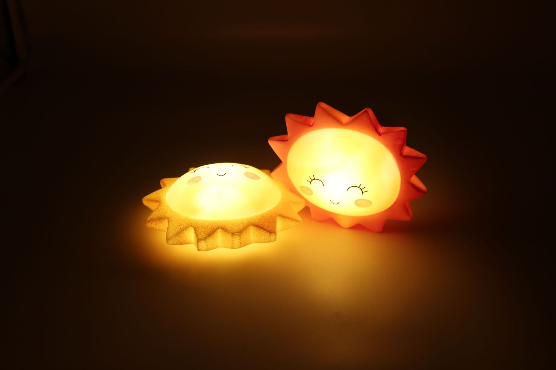 太阳小夜灯led玩具灯儿童睡眠灯房间装饰灯网红小夜灯视觉灯