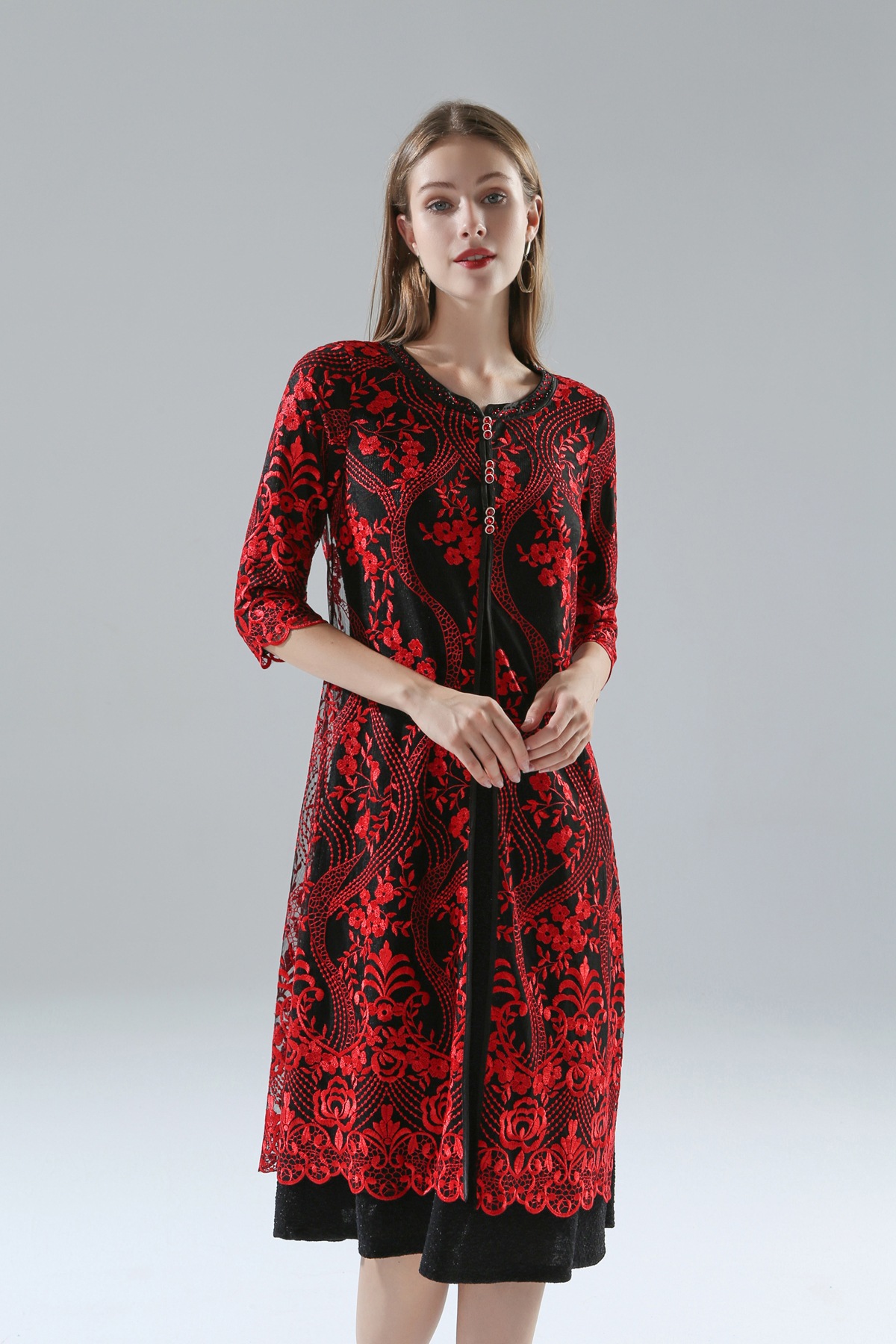 2019秋装新款时尚气质七分袖修身刺绣气质名媛显瘦假两件连衣裙