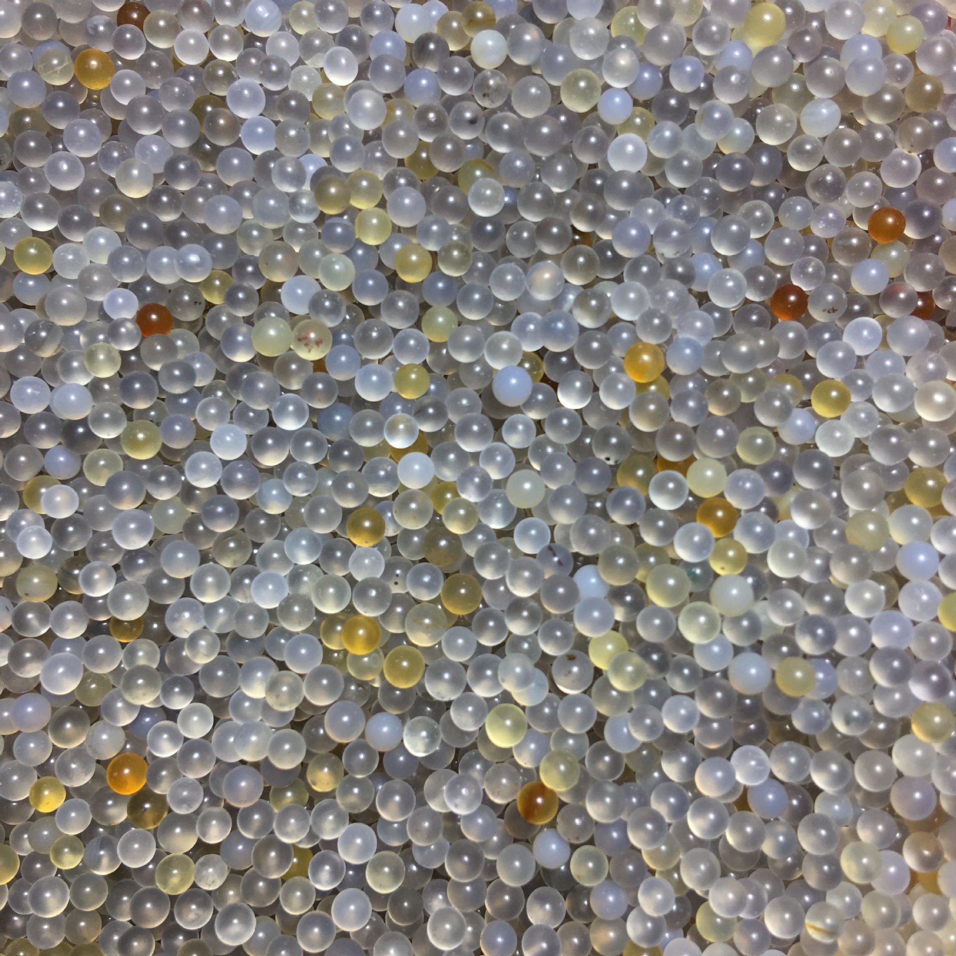 厂家直销玛瑙原石自然玛瑙工业球 研磨球 工业用球 规格2mm