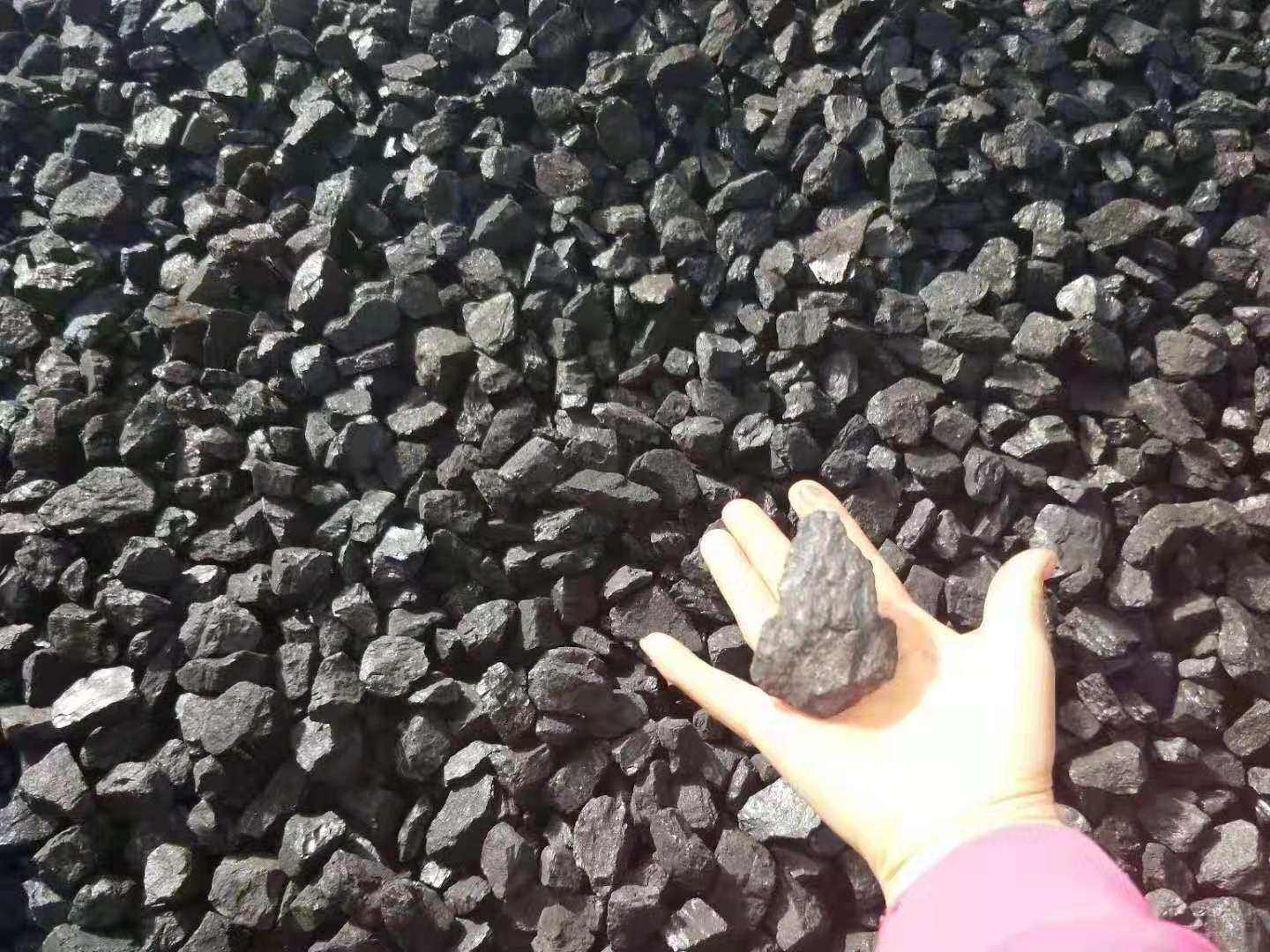 供应 环保低硫块煤,小烟煤,长焰煤,柴煤,80--150块煤炭