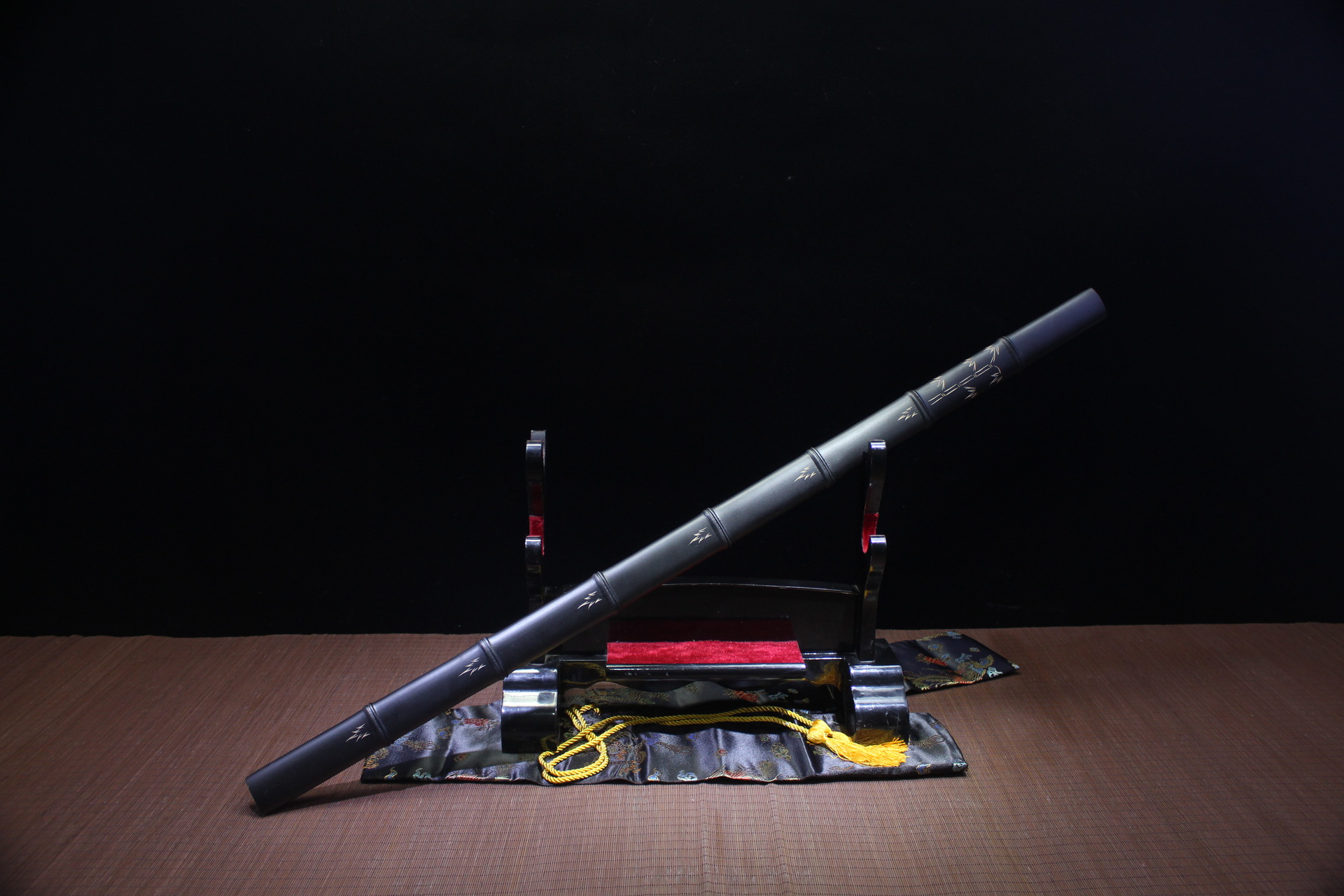 龙泉刀剑竹节唐剑长剑硬剑锰钢宝剑批发未开刃