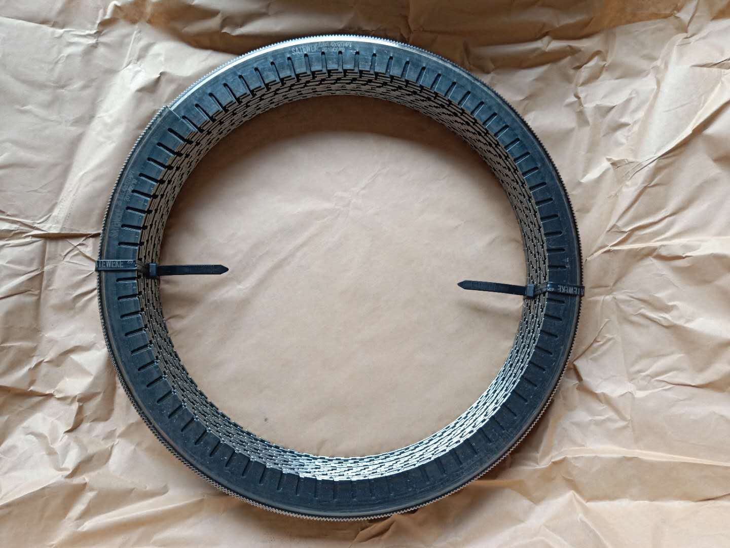 圆模刀 弧刀 模切刀 直刀 盘刀 圆弧刀25.8*1.42*12牙*290