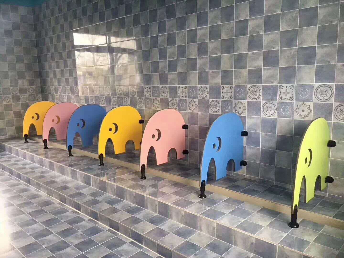 幼儿园蹲便器隔断隔板卫生间儿童厕所抗倍特小便斗挡板洗手间镜子