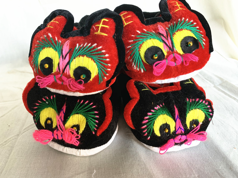 陕北民间工艺品纯手工老虎鞋虎头鞋传统童鞋小孩鞋婴儿鞋满月礼物