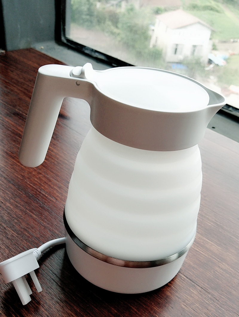 美的可折叠式电热水壶旅行宿舍小型迷你便捷式自动断电烧水壶