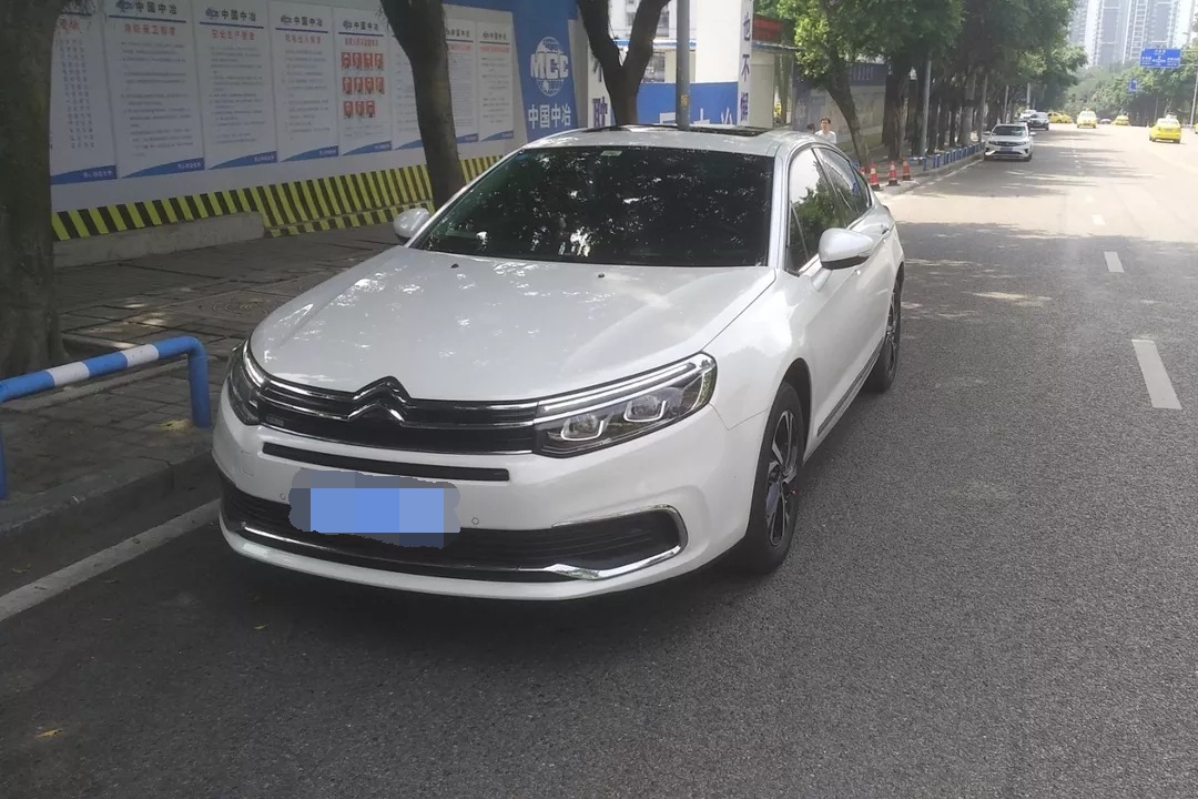 转载考完驾照就买的这台c5都二年了不敢想感想