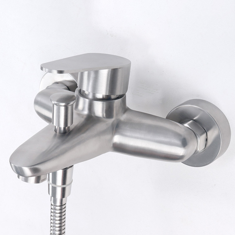 混水阀三联龙头