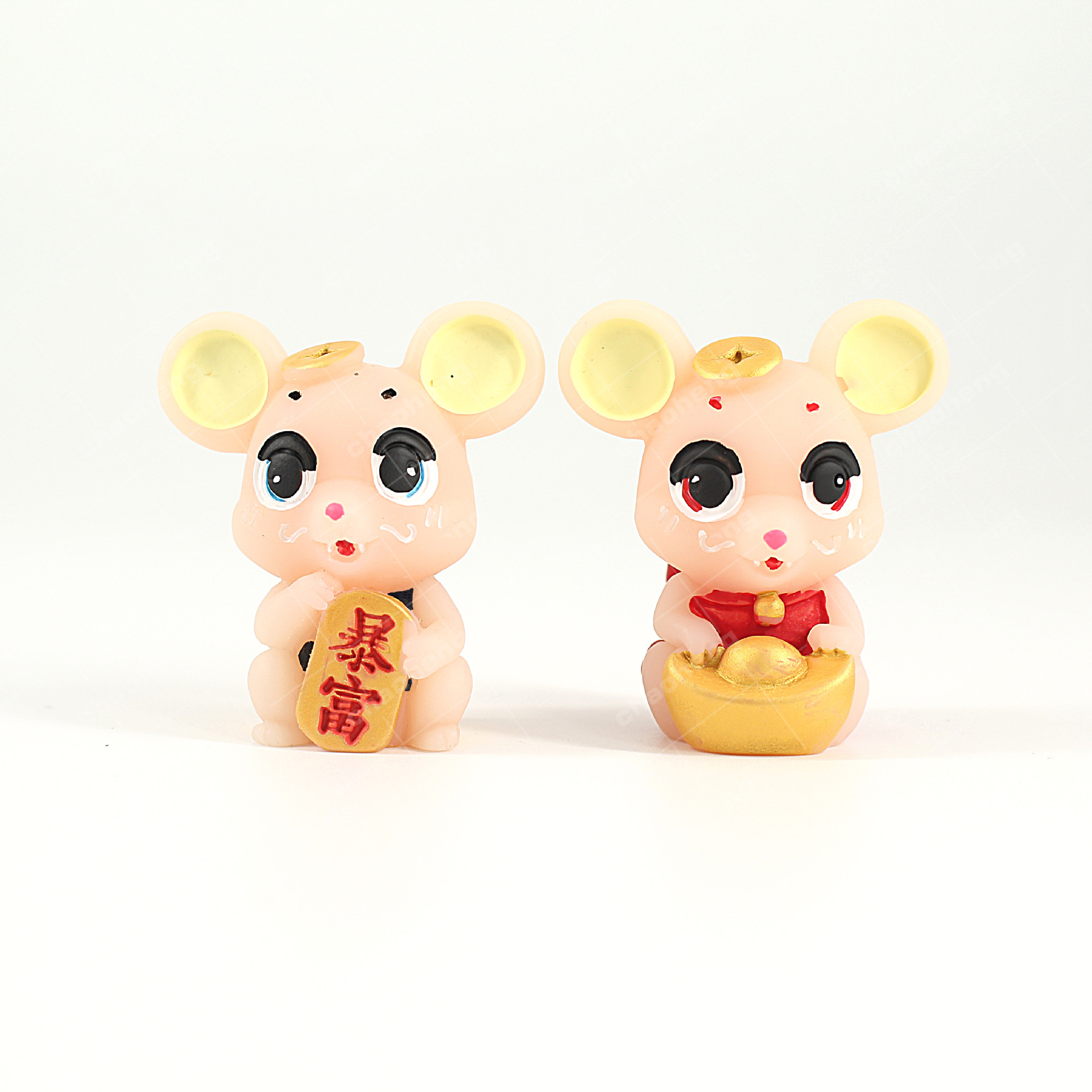 鼠年吉祥物卡通毛球钥匙扣可爱编织皮绳老鼠创意挂件汽车钥匙扣