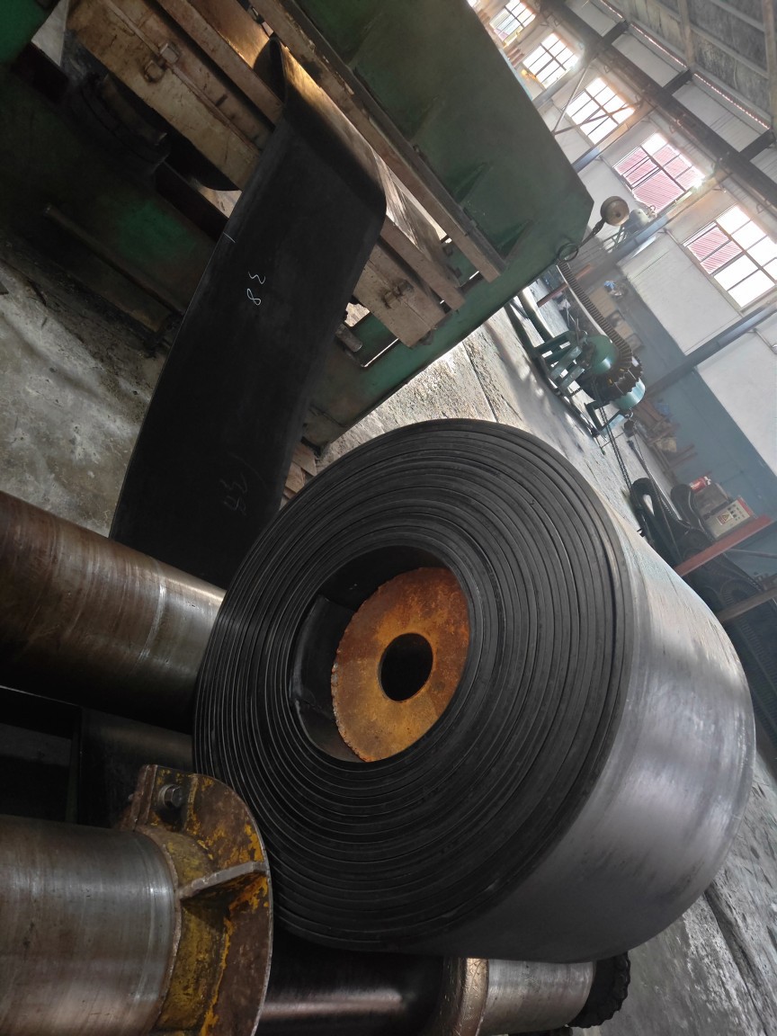 山东青岛巨能厂家耐热耐高温耐磨环形橡胶输送带ep尼龙帆布输送带