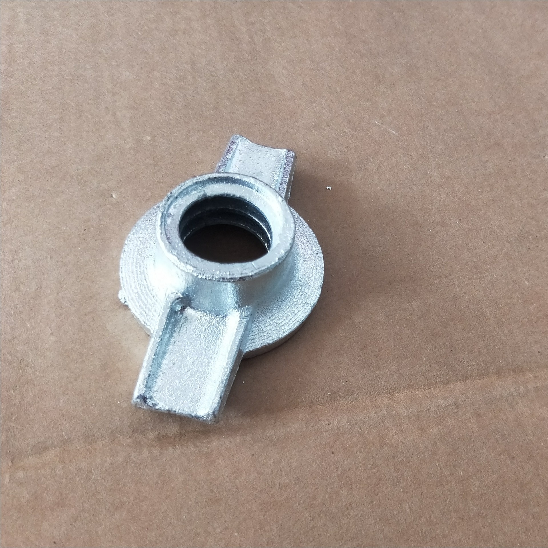 镀锌螺母_顶托 镀锌顶托 顶托螺母 现货供应 厂家直销 - 阿里巴巴