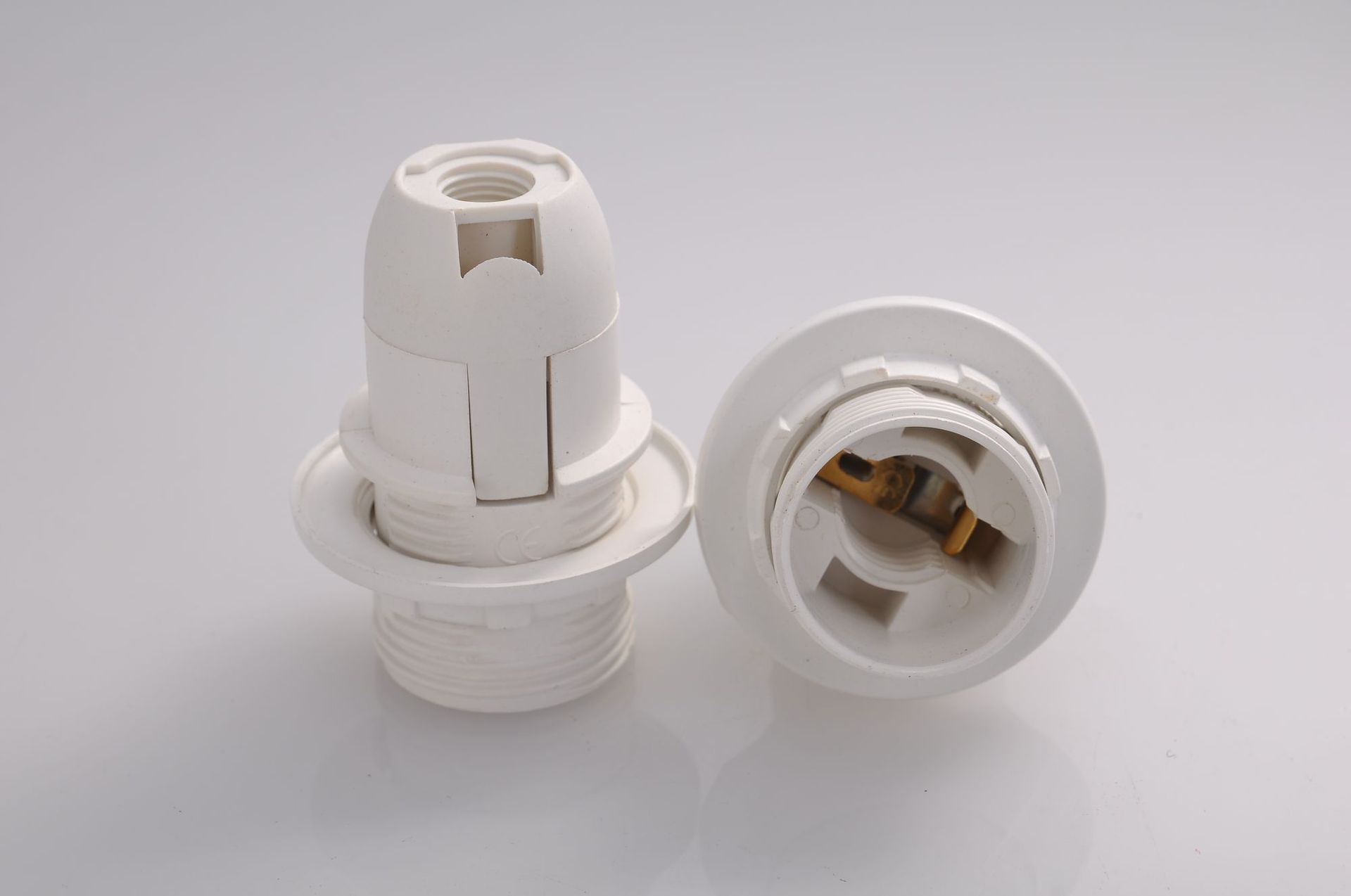 e14 卡式半牙塑料灯头灯座 e14欧规塑料led灯具配件
