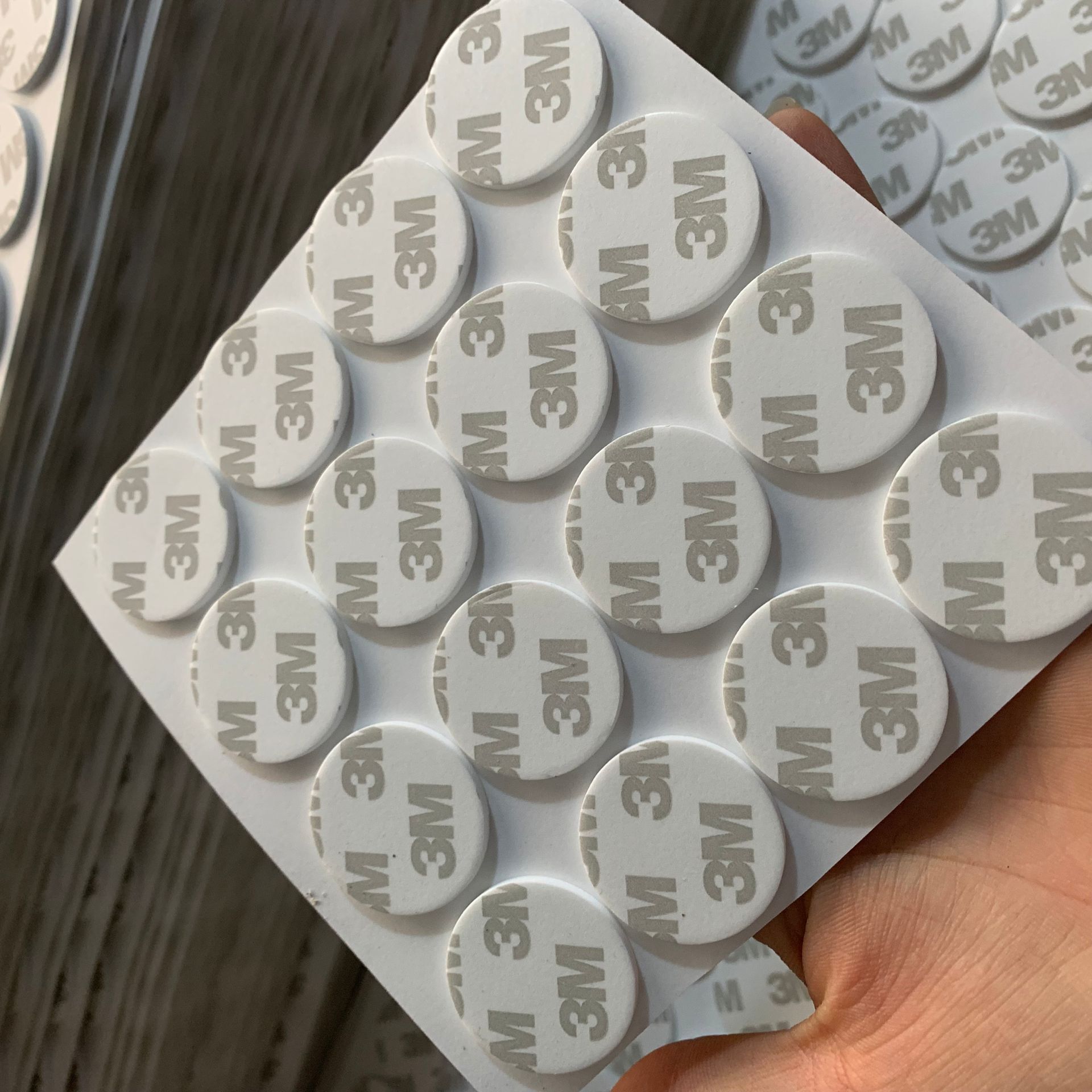 泡棉双面胶圆形不干胶贴纸高粘强力胶贴纸模切双面胶贴纸无痕