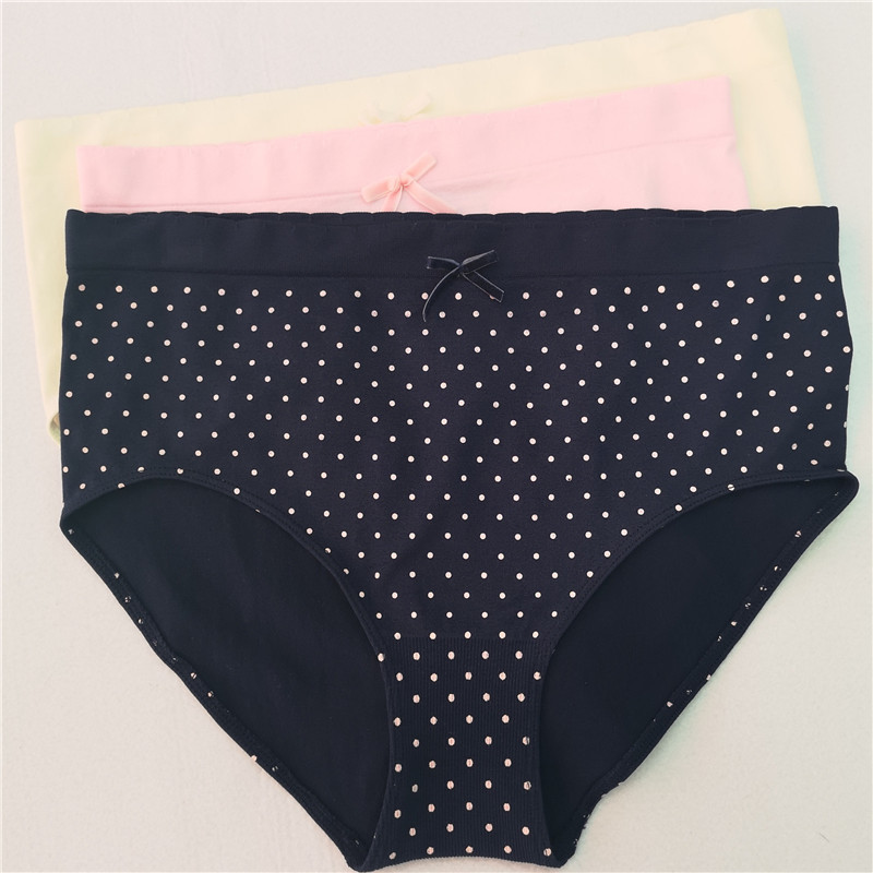 外贸尾单库存 女士无缝无痕高弹大码圆点高腰三角内裤