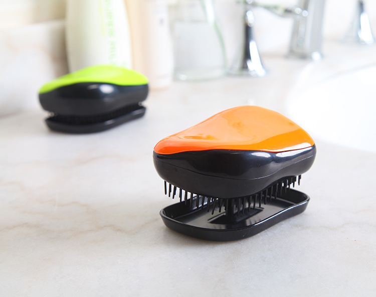 厂家直销美发梳 不打结按摩美发梳便携款魔发梳