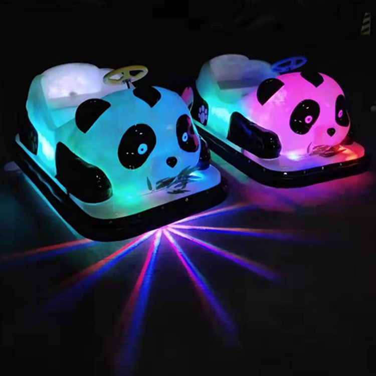 熊猫款儿童碰碰车广场公园游乐设施批发赚钱神器儿童电动碰碰车