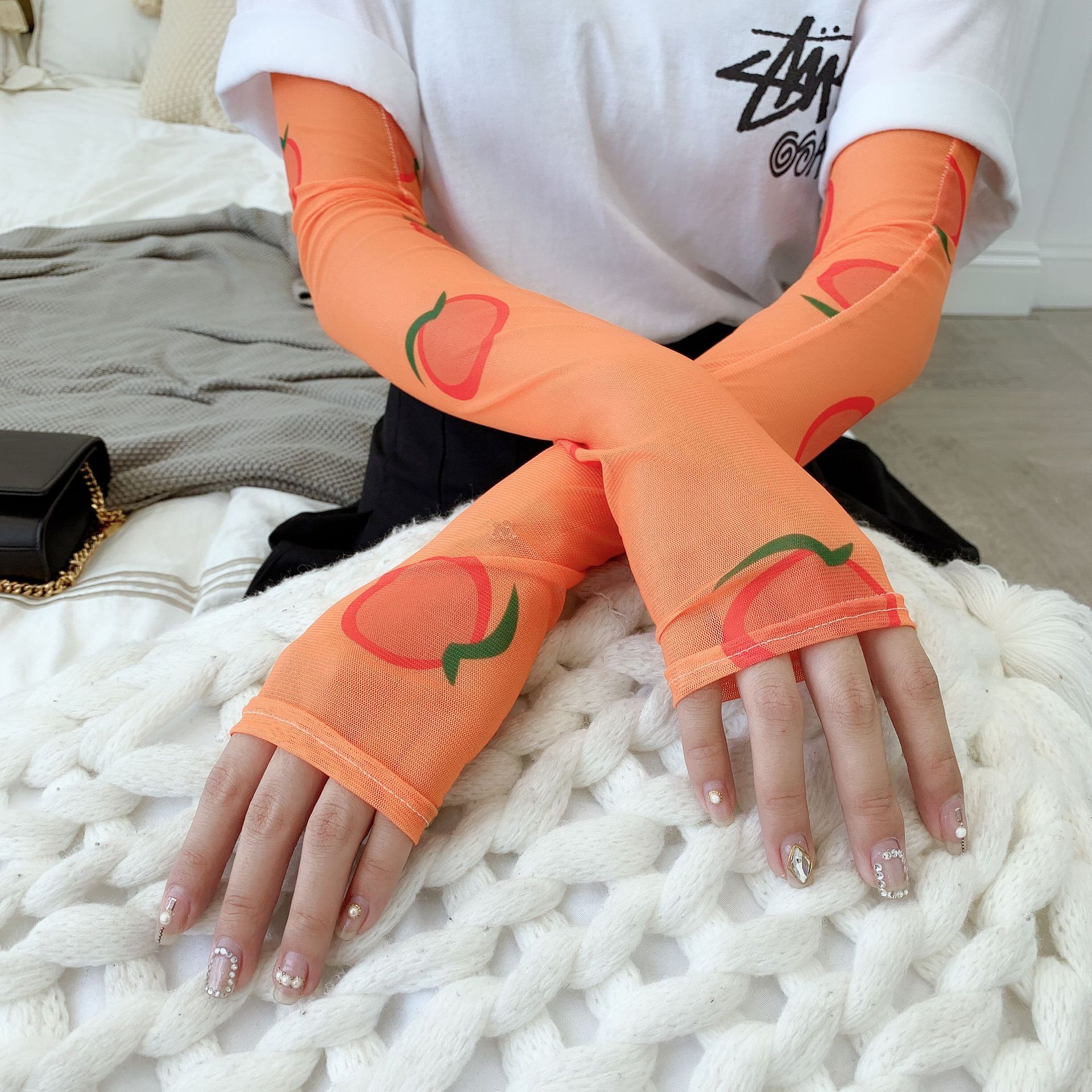 夏季网红冰袖防晒女手袖护臂手臂袖套手臂袖冰丝手套开车神器可爱