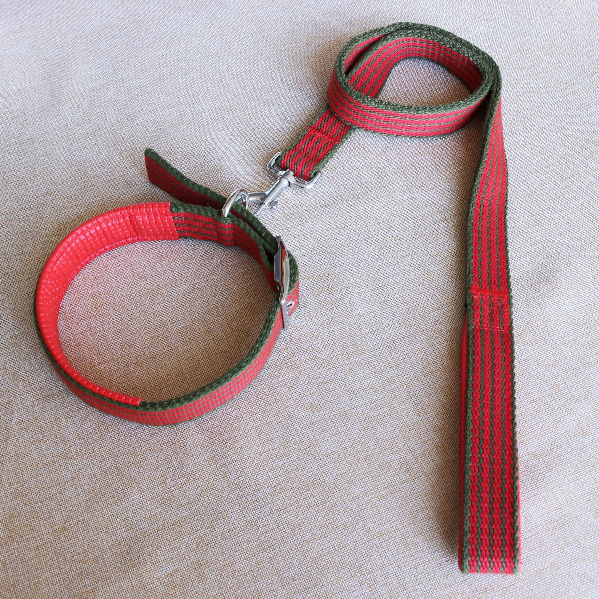 宠物用品厂家批发品质双层加厚涤棉泡狗狗牵引绳项圈套装狗绳狗链