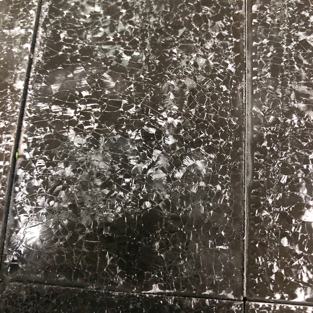 现货供应冰花漆耐磨不锈钢喷涂冰花裂纹uv光固化油漆雪花涂料