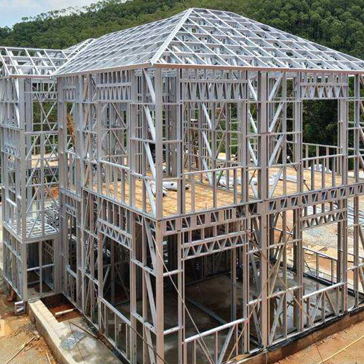 镀铝锌冷弯薄壁c型钢架 轻钢别墅550型材 轻钢房屋龙骨材料