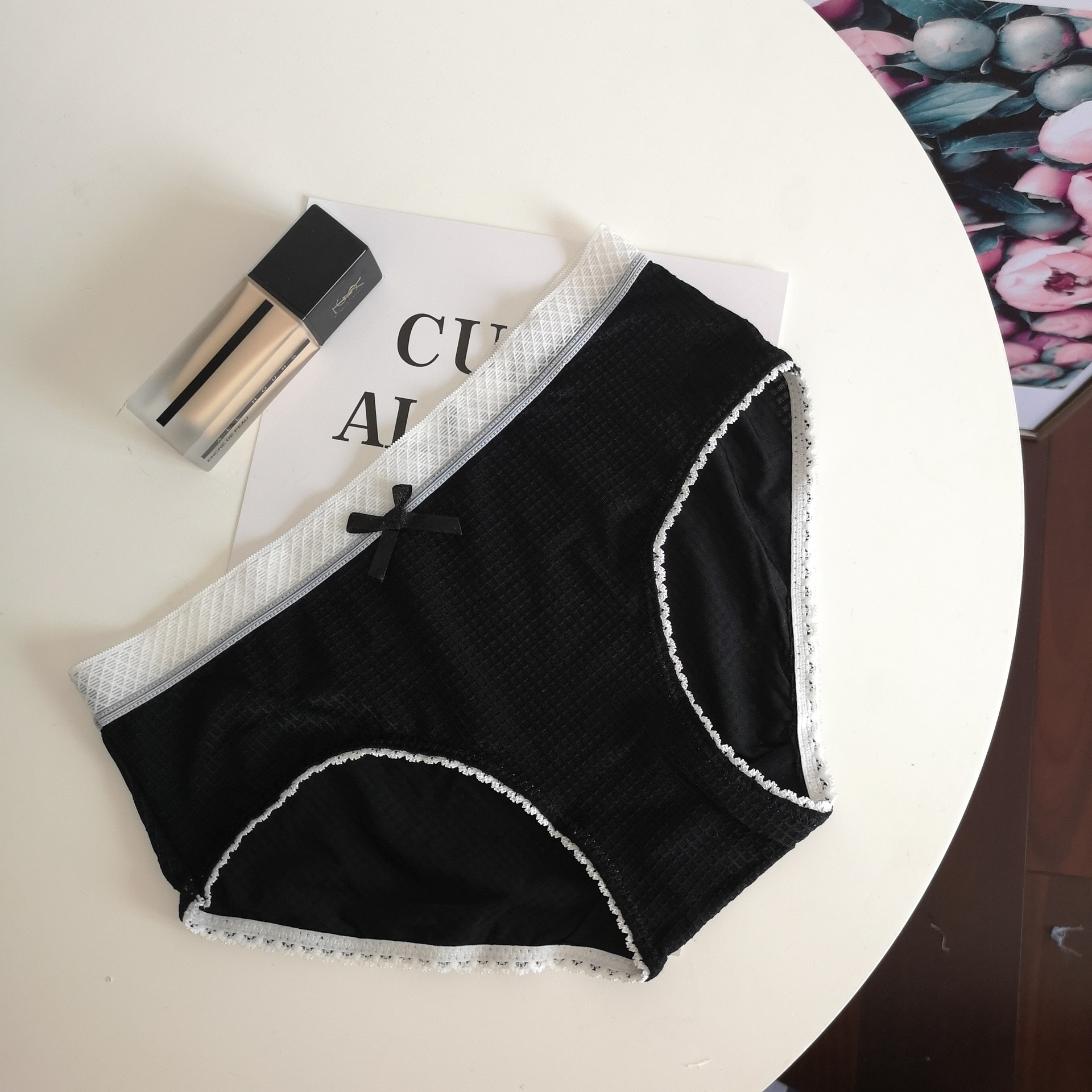 夏季冰丝内裤女 舒适低腰腰透气三角裤女士性感内裤厂家直销c93