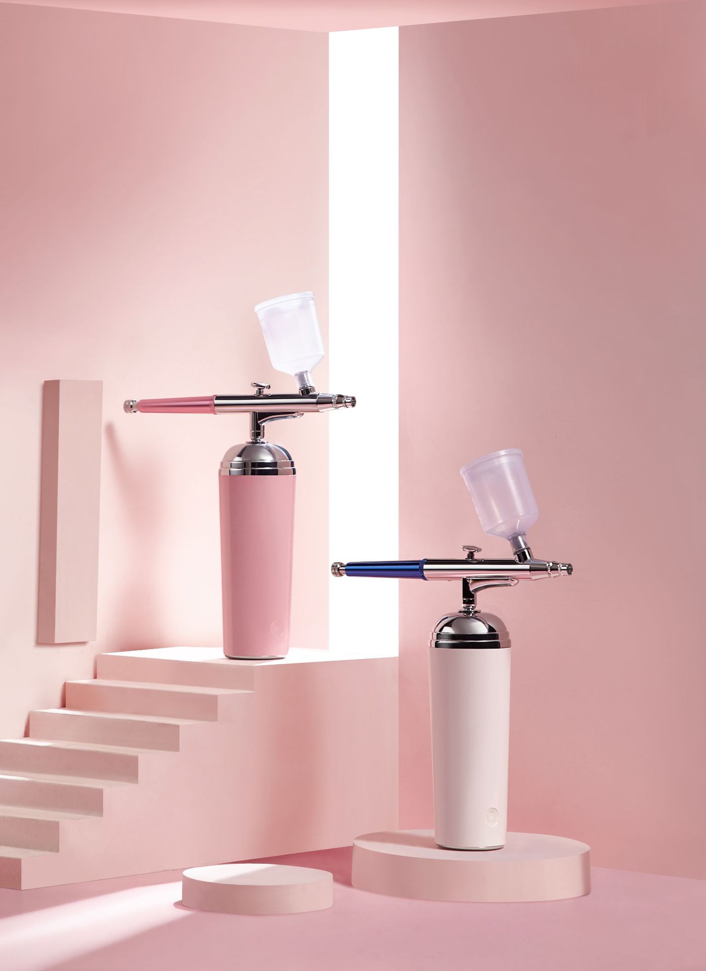 2019新款注氧仪 无针水光枪 美容仪