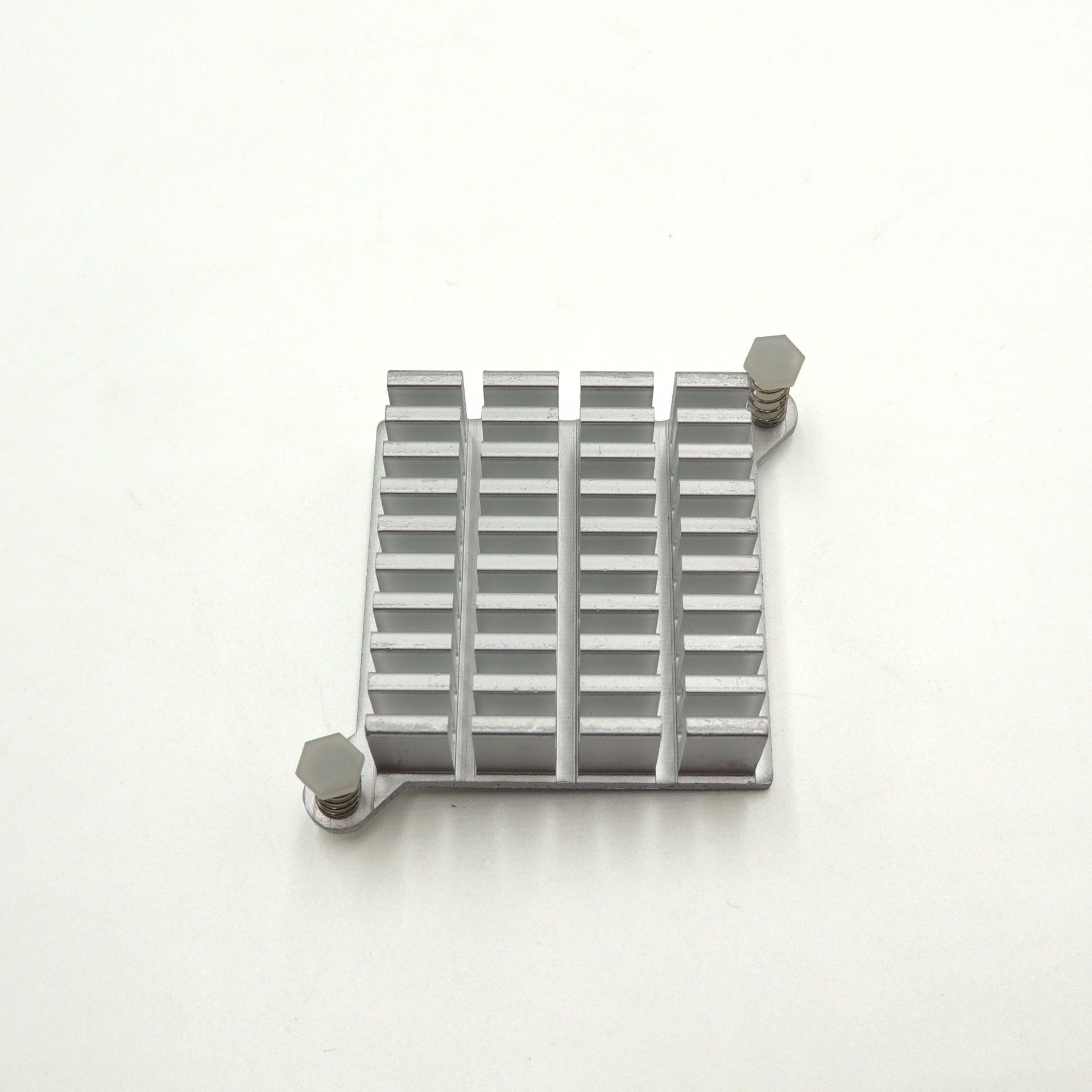 小型铝板冲压件散热片铝板冲压件功放散热片铝板冲压件电脑散热片