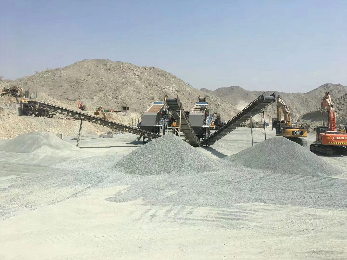 砂石生产线设备 砂石骨料生产线砂石厂需要那些设备188-211-50217