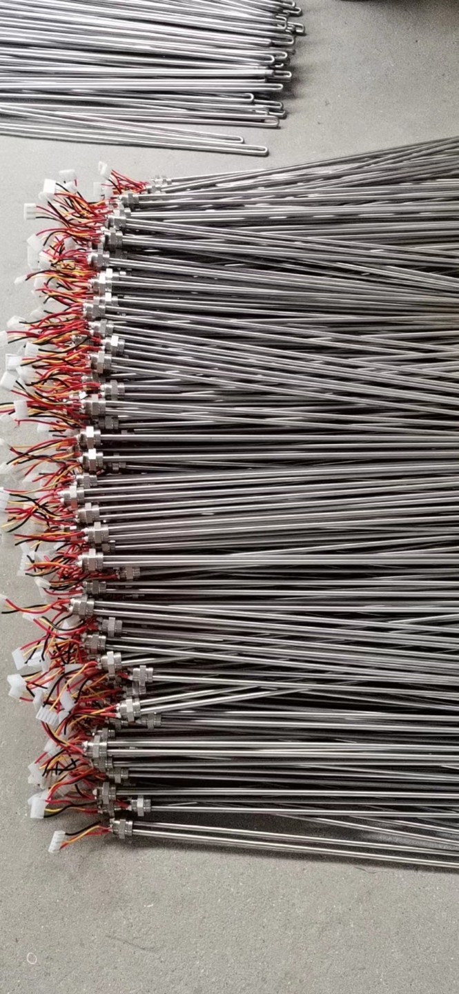 暖气片电加热棒直径16x600