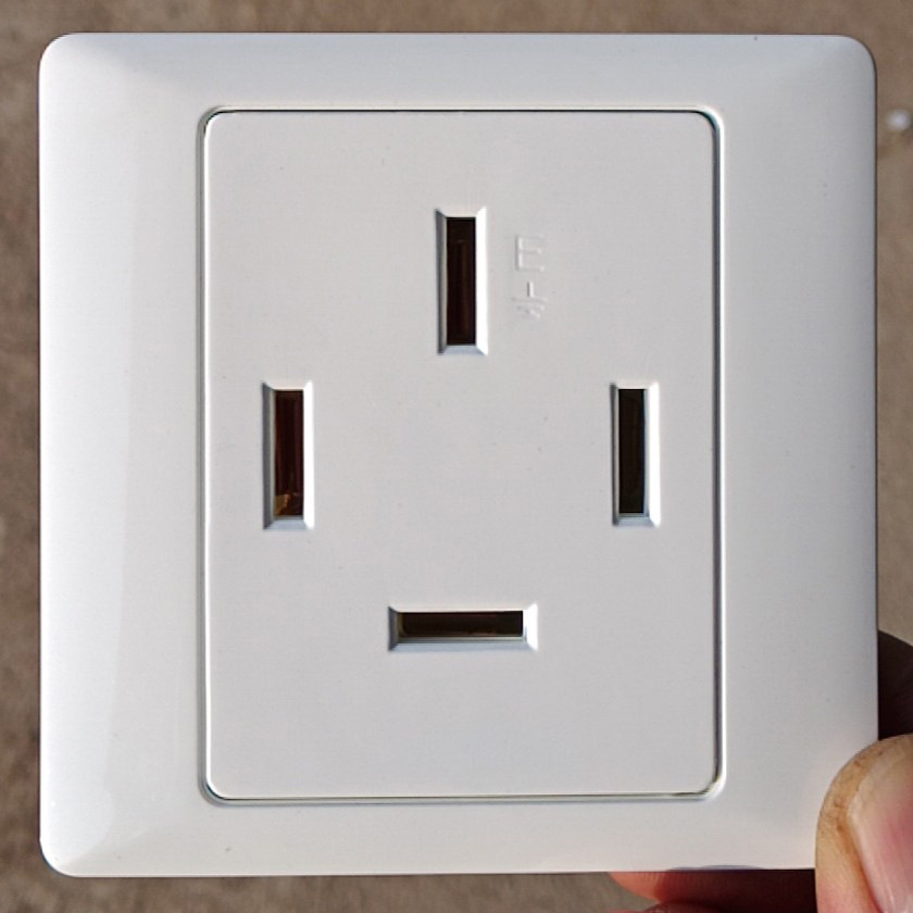 工程家用三相四线16安插座 四孔16a 3相4线380v电源 86型墙壁面板