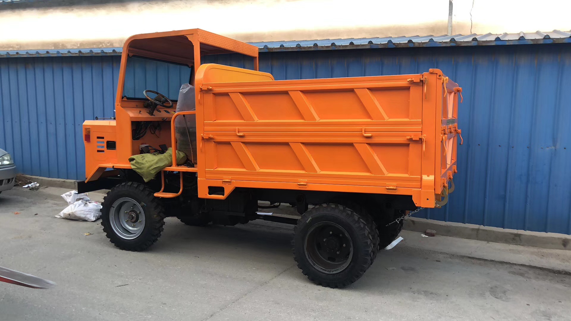 厂家供应四不像运输车农用四轮自卸车四驱动力翻斗可按需定