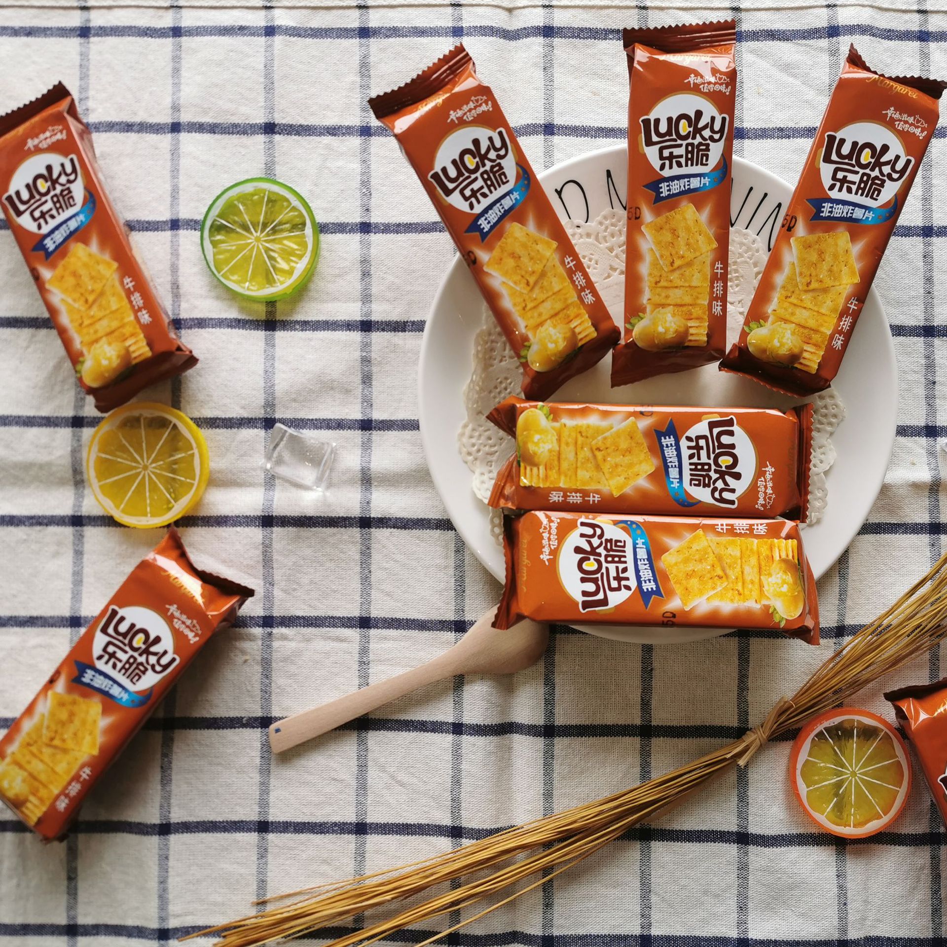 玛格莉特乐脆酥脆非油炸牛排味薯片 办公室小憩休闲游玩便携零食