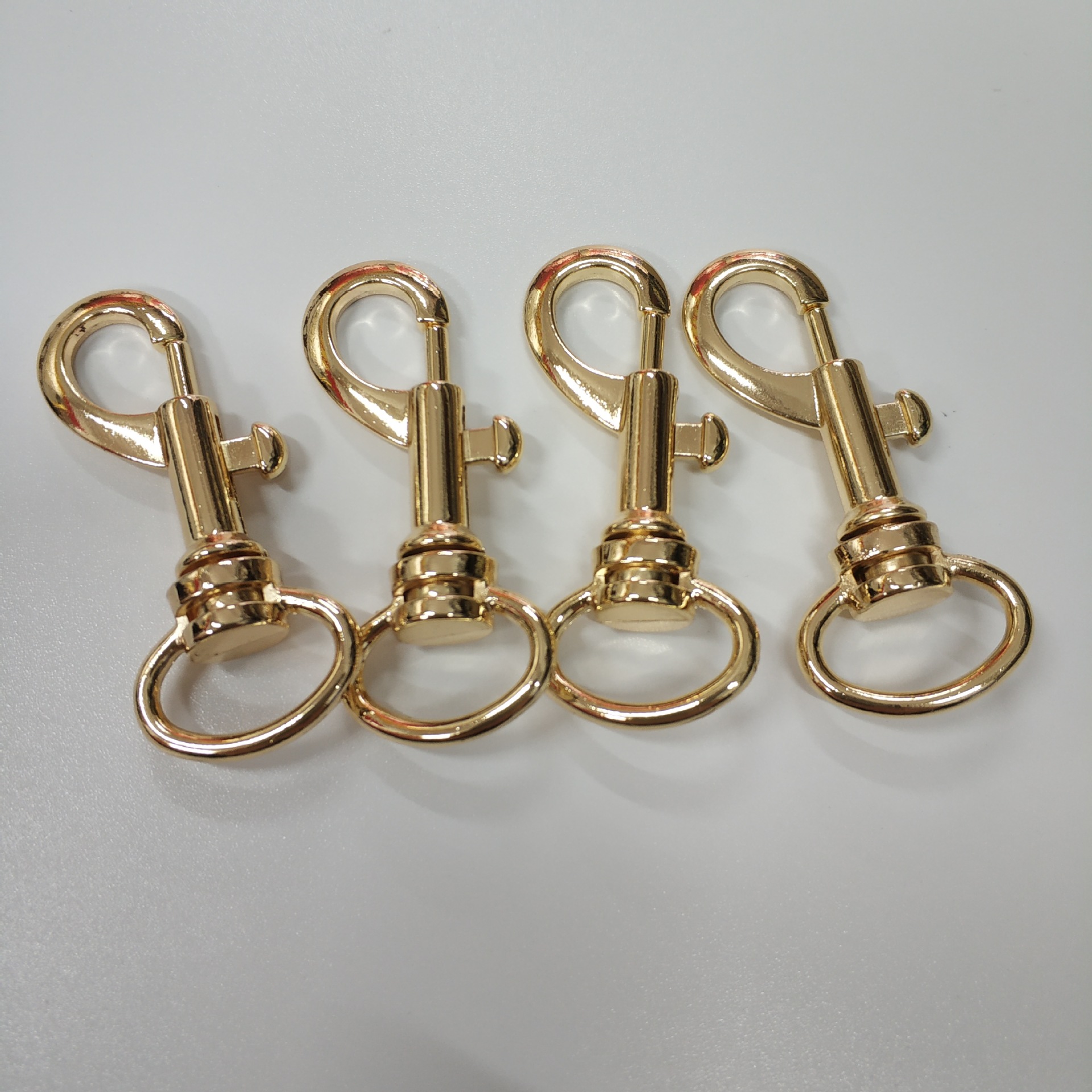 箱包五金配件新款锌合金狗扣 大量库存销售锌合金狗扣 大小可定制