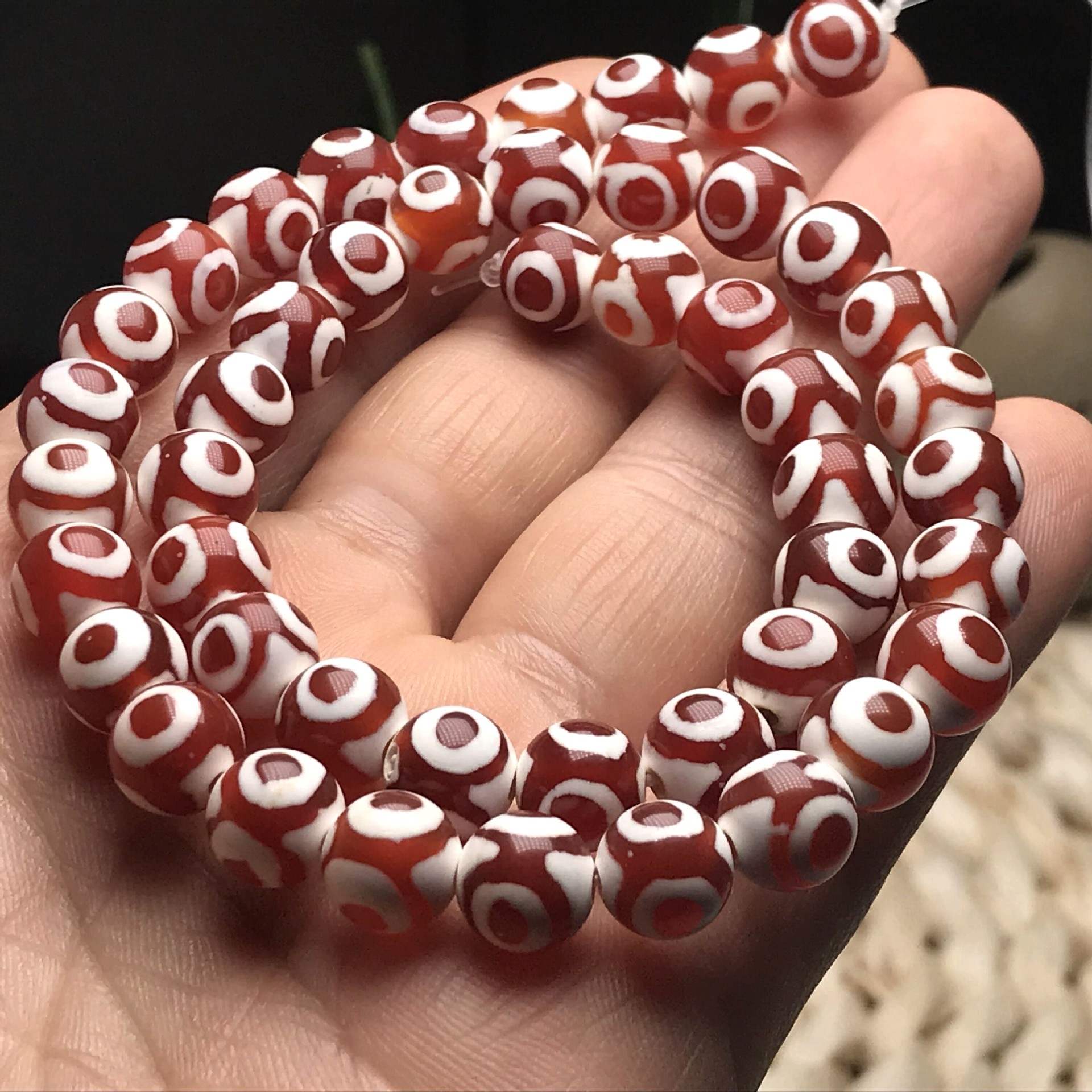 天然玛瑙三眼天珠圆珠 菩提佛珠配件 一线天珠 龟背散珠厂家批发