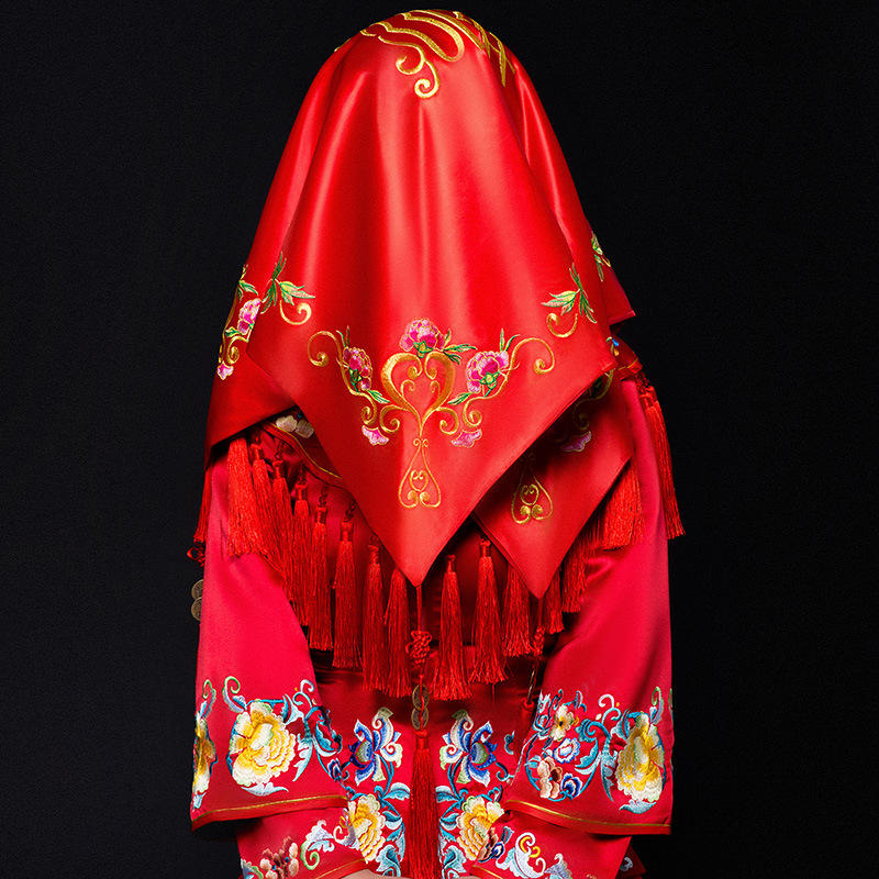 红盖头新娘中式婚礼刺绣花喜字盖头纱结婚庆旗袍秀禾服龙凤褂绸缎