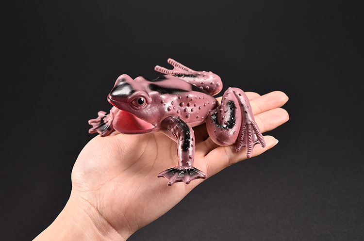 跨境仿真发声青蛙模型玩具哨子发声田鸡牛蛙模型整蛊发泄儿童玩具