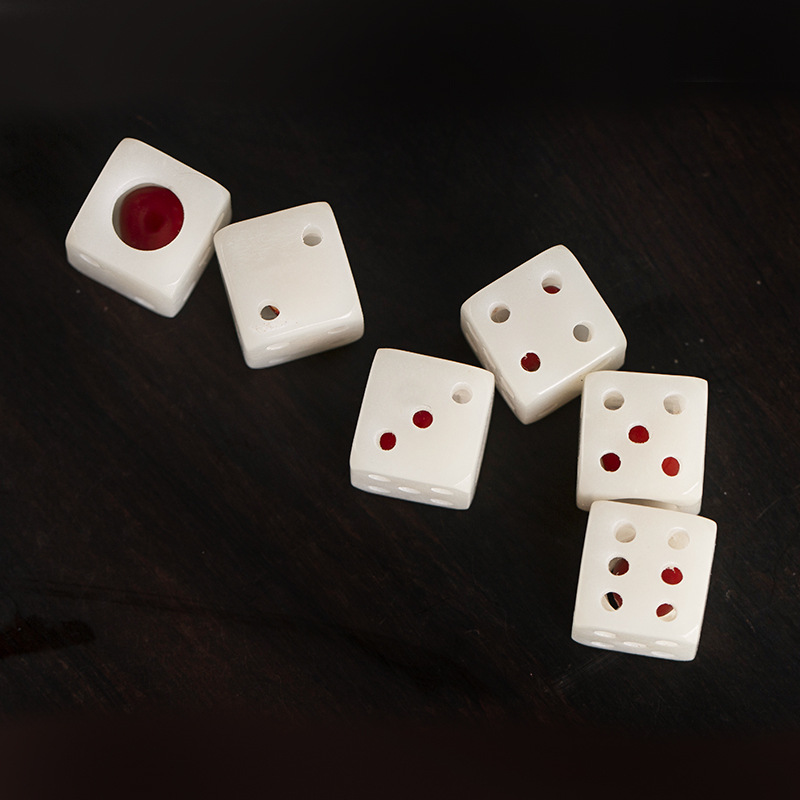 玲珑骰子安红豆 diy手链创意吊坠入骨相思豆情侣礼物项链挂件配件