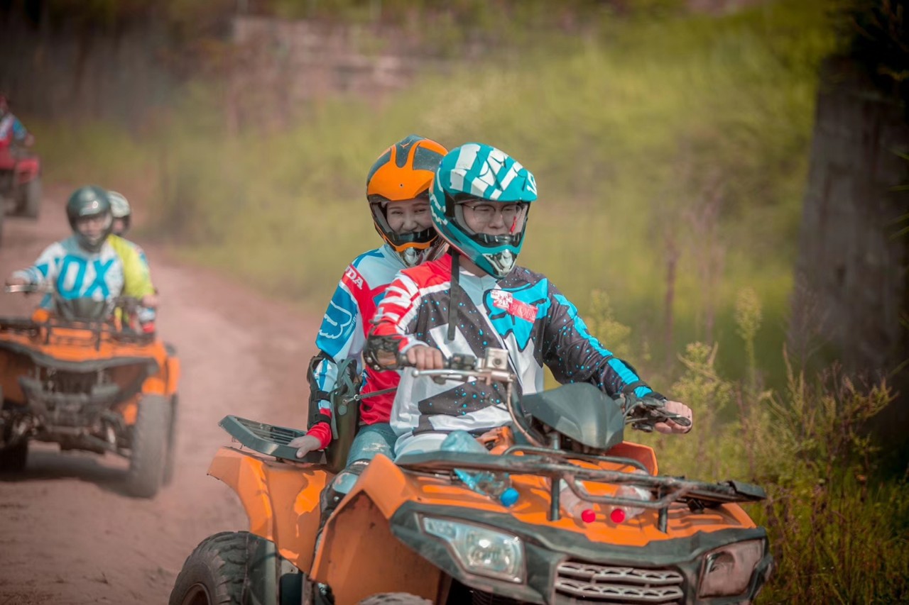 隆鑫200cc无级变速沙滩车全地形越野摩托车卡丁车成人大型 卡丁车