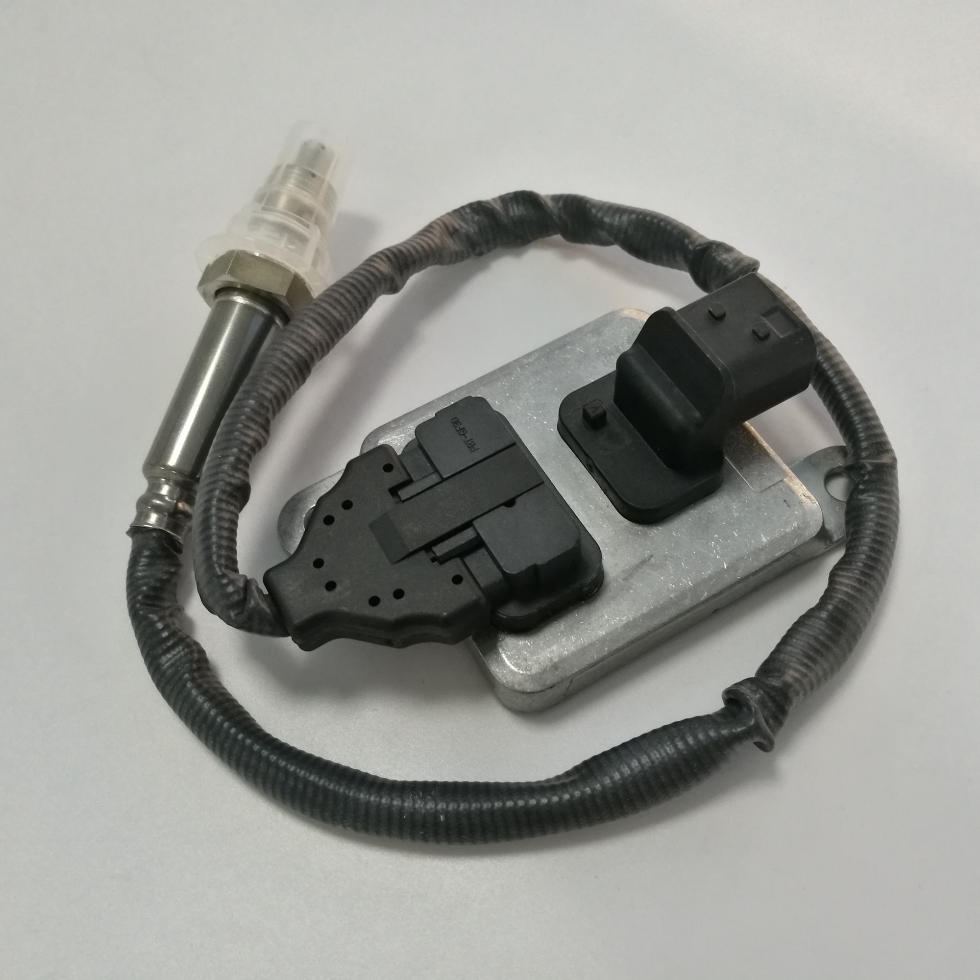 长期提供 方四 nox sensor 氮氧传感器a0091530628 5wk96656b