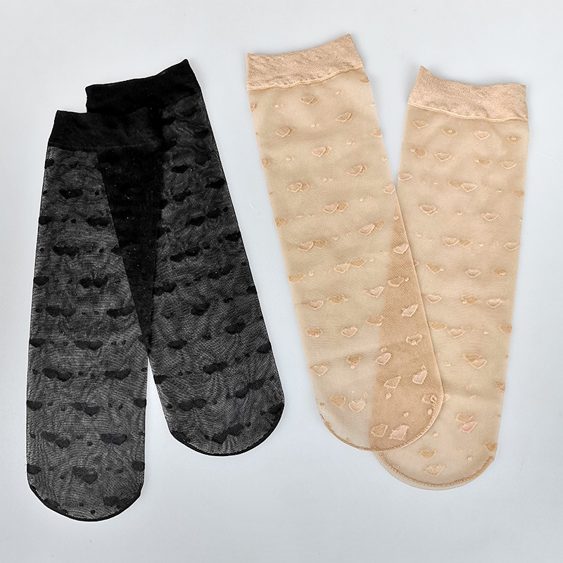 夏季批发中波点短丝袜超薄超透防勾丝女丝袜心形提花短筒袜