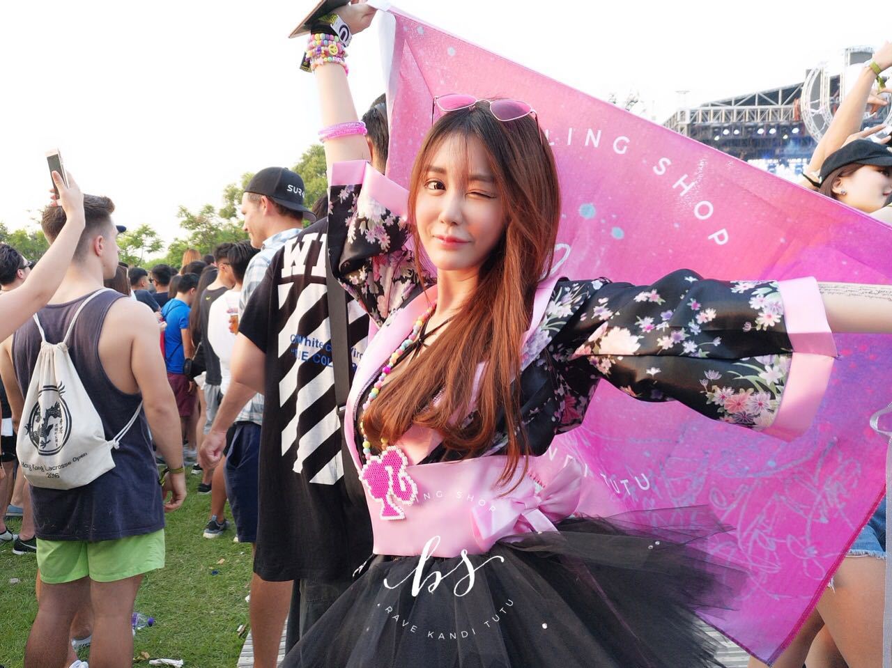 电音节装备服装蹦迪发光裙和服led灯发光tutu裙套装夜店御寒外套