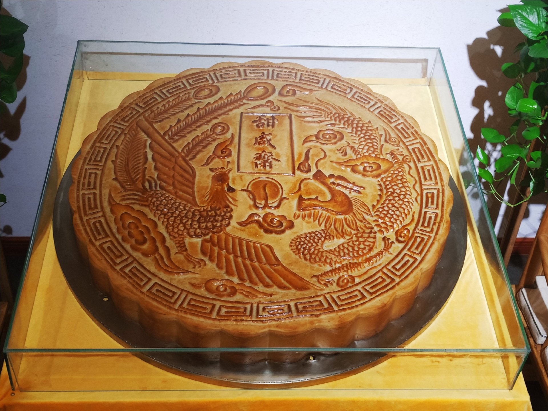 清真庆典超大月饼巨型月饼专属图案logo订制