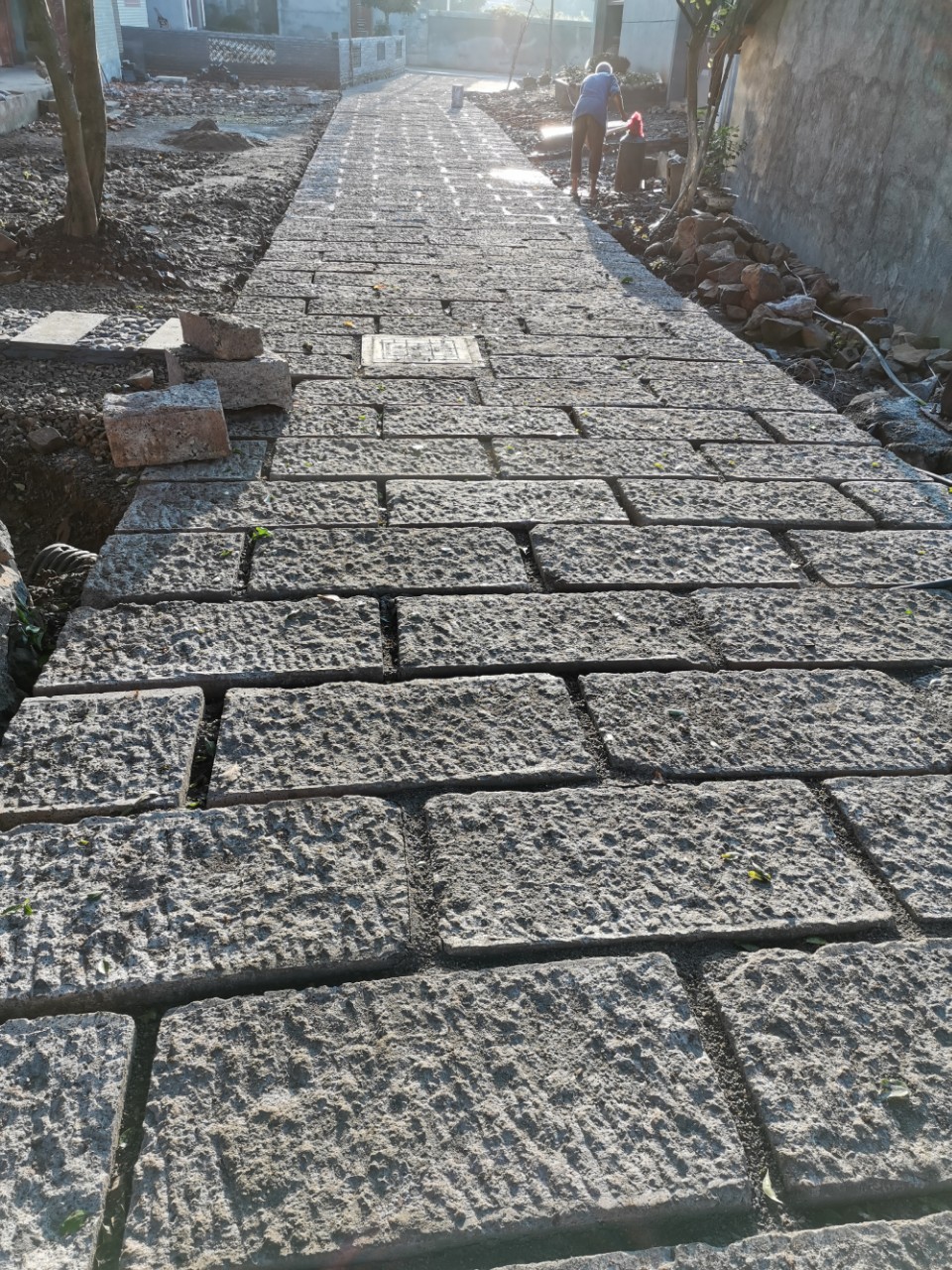 厂家直销缙云条石永康块石新旧石板园林踏步汀步石景观护坡挡墙石